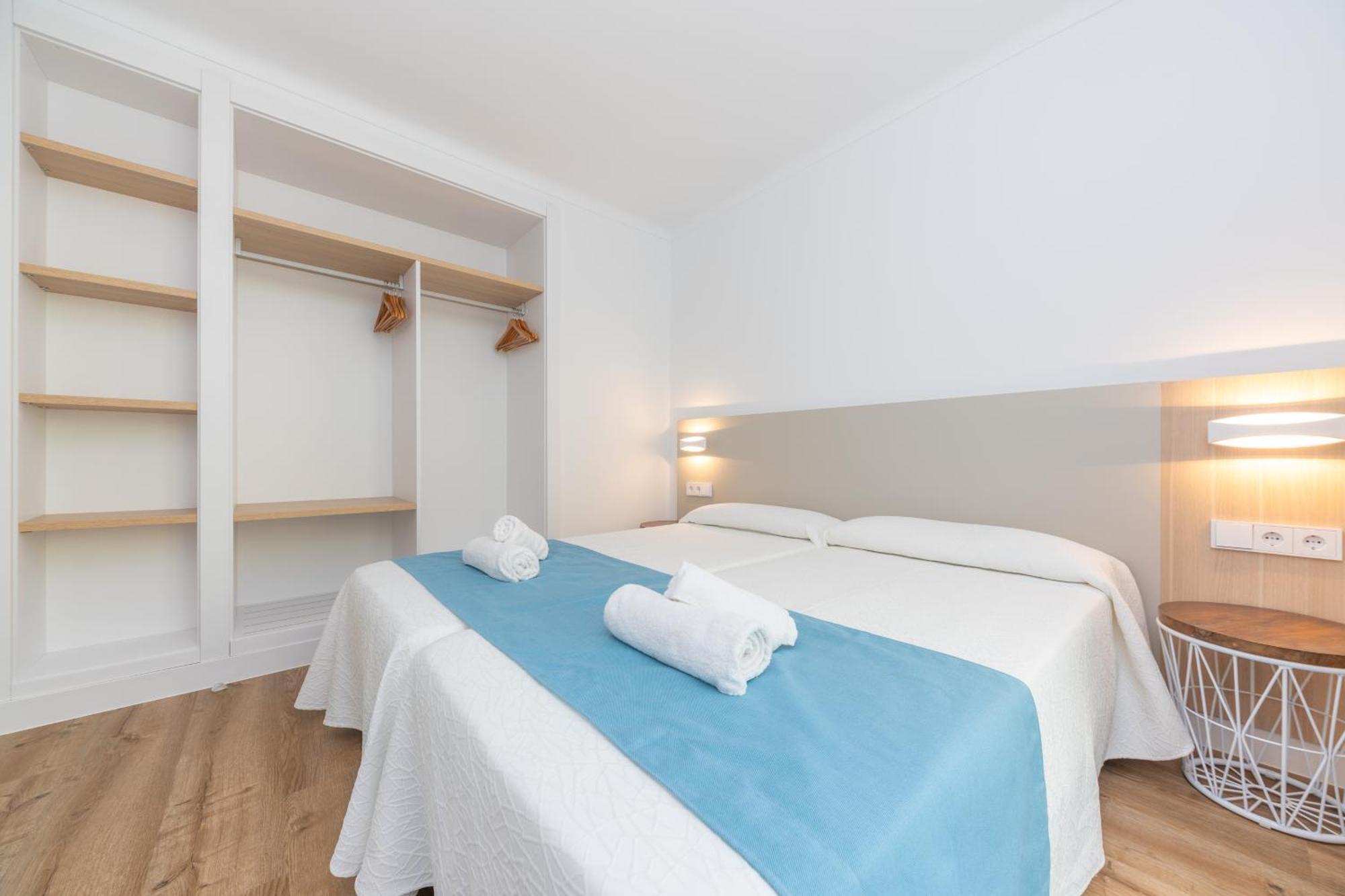 Apartamentos Massanet カニャメル エクステリア 写真