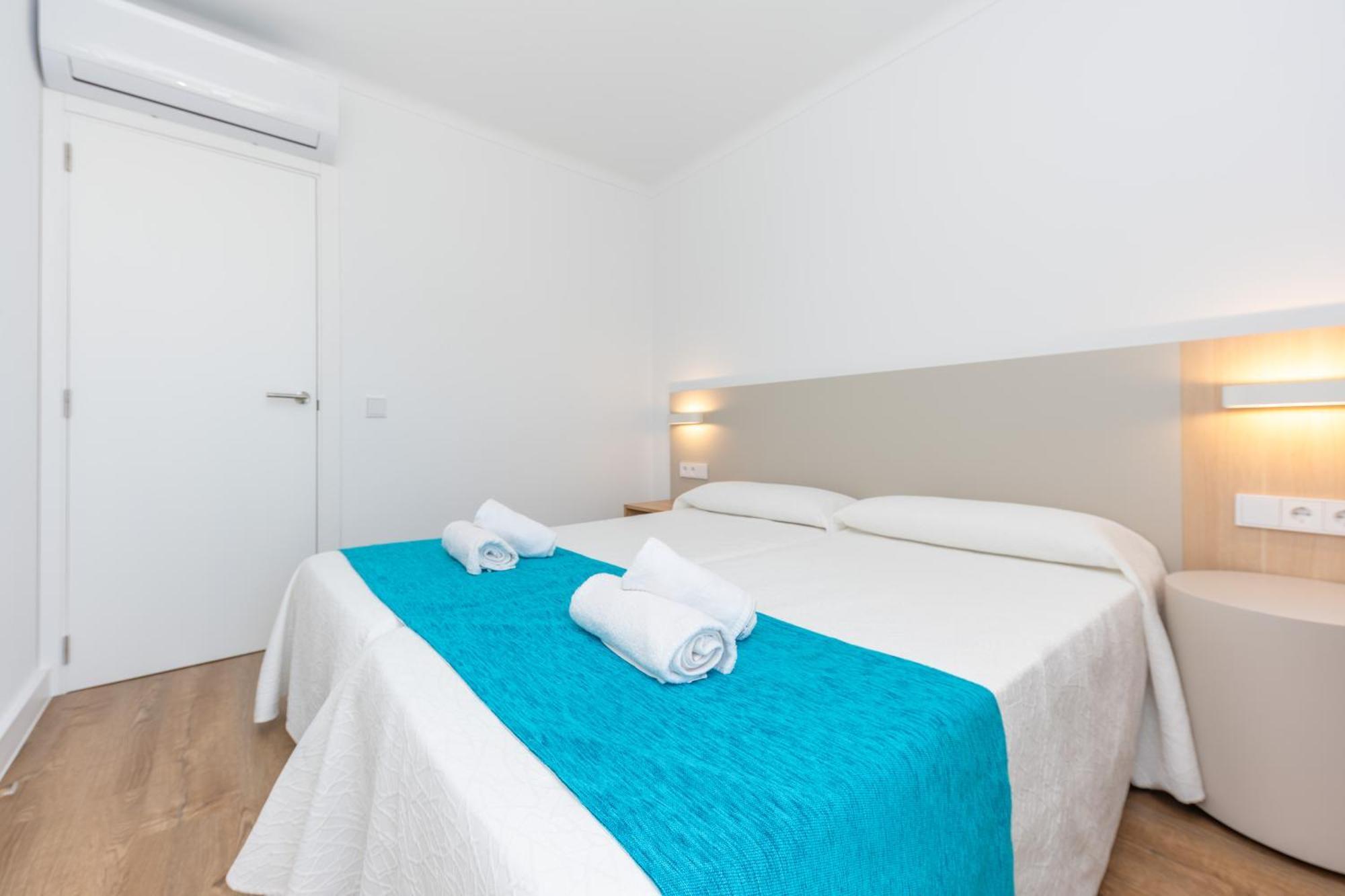 Apartamentos Massanet カニャメル エクステリア 写真